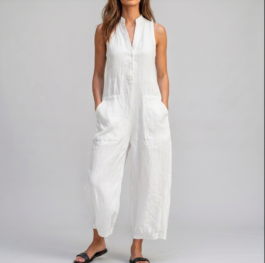 AirJump™ | Women's Sleeveless Wide-Leg Jumpsuit